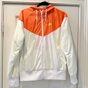 Nike Sportswear Windbreaker - White & Orange